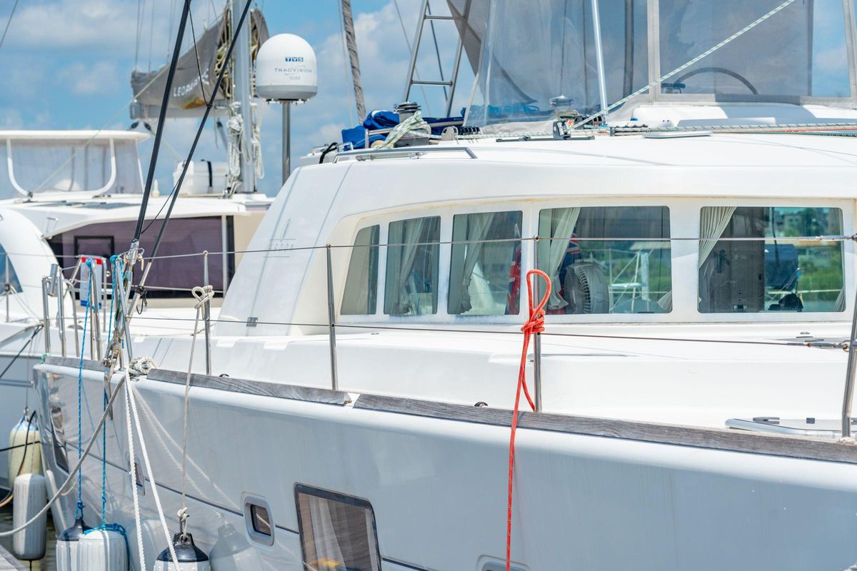 2006 Lagoon 51 