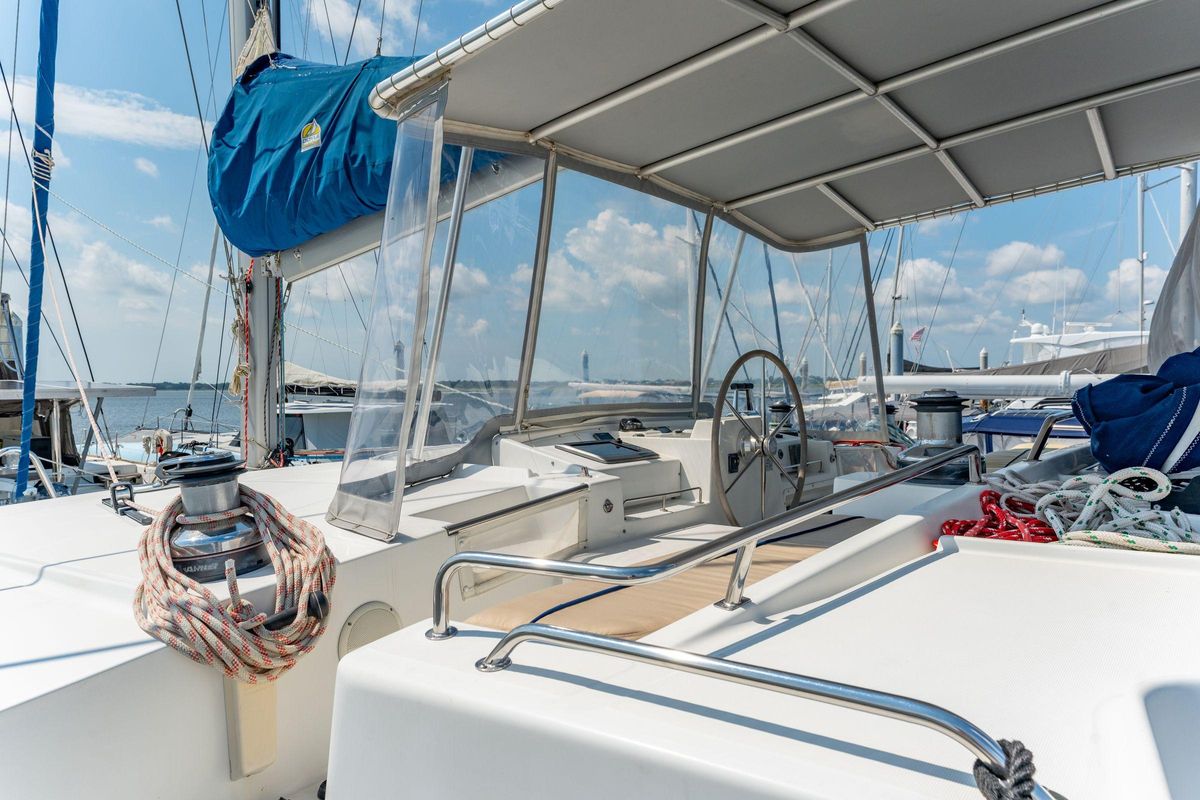 2006 Lagoon 51 