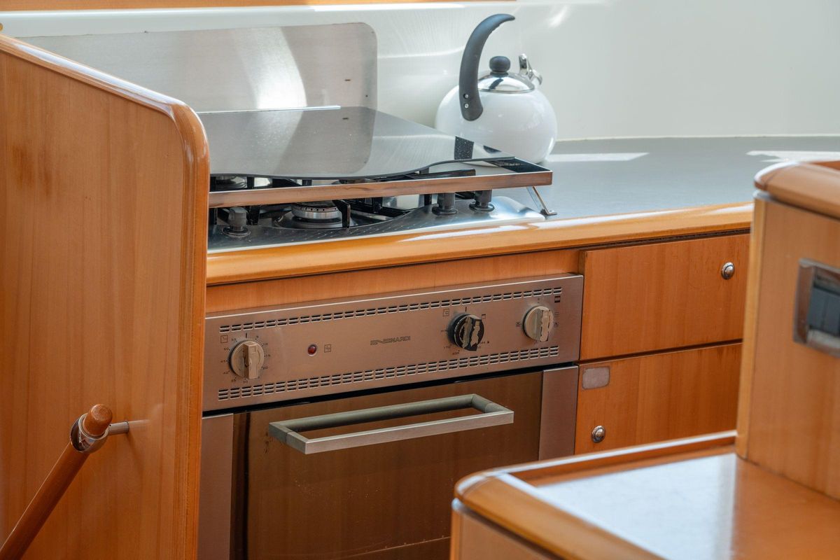 2006 Lagoon 51 