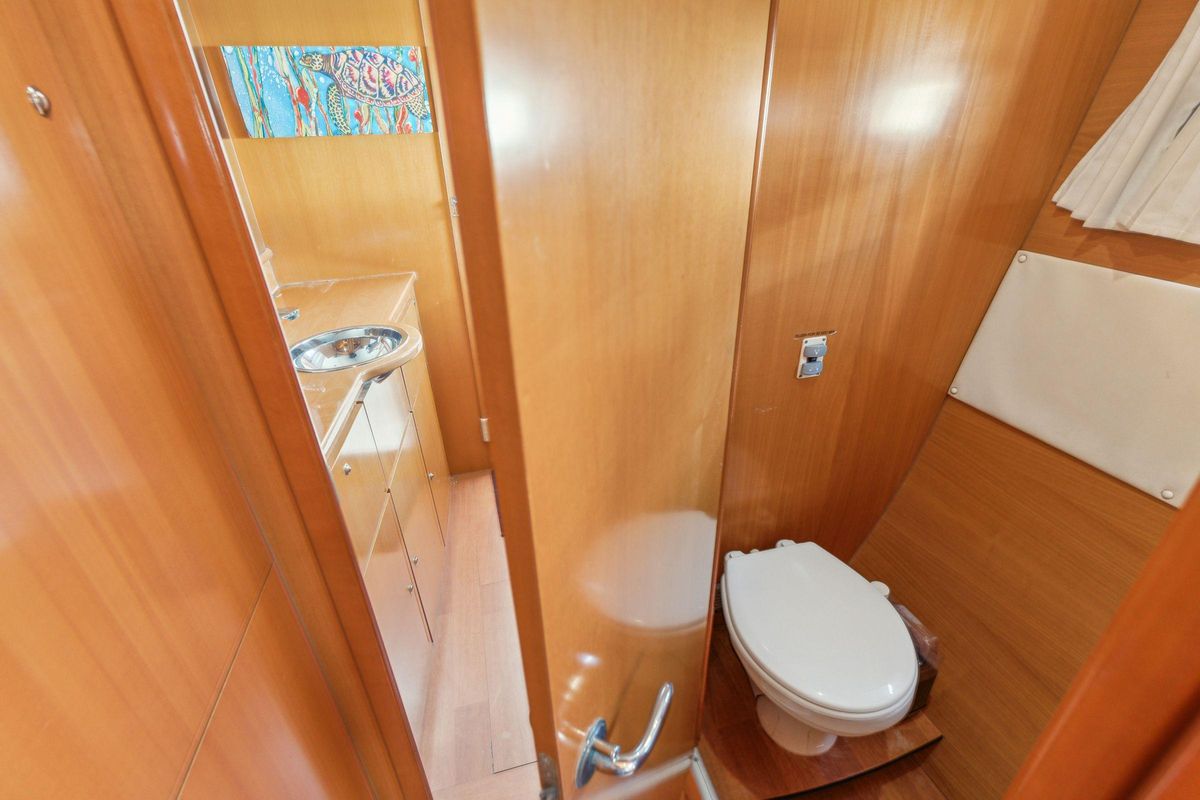 2006 Lagoon 51 