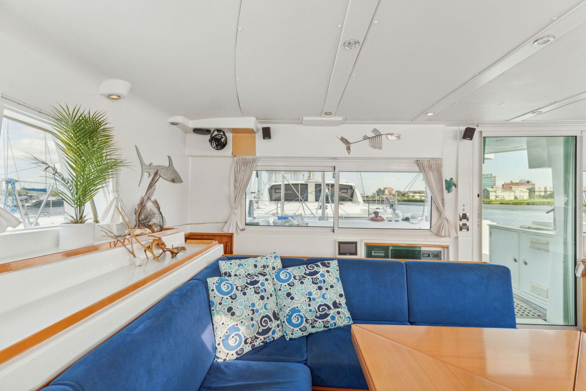 2006 Lagoon 51 