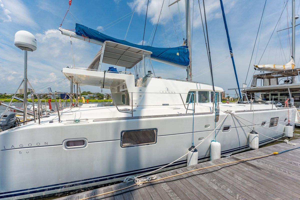 2006 Lagoon 51 