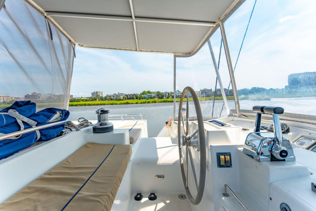 2006 Lagoon 51 