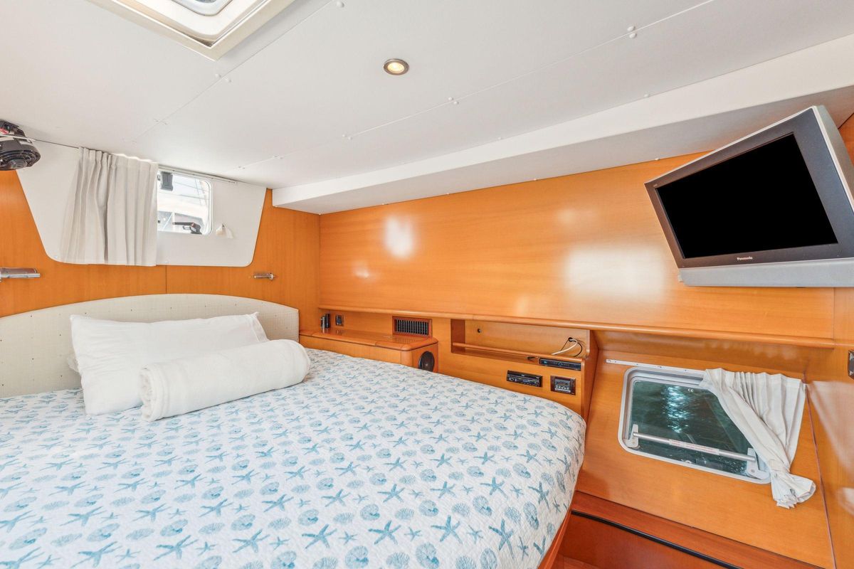 2006 Lagoon 51 