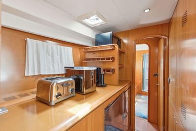 Yacht
