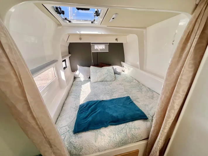 Windsurfer Yacht Photos Pics 