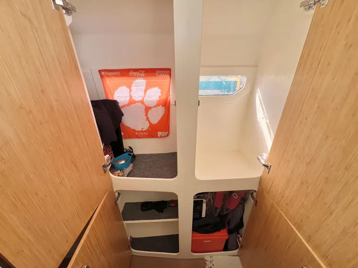 Windsurfer Yacht Photos Pics 