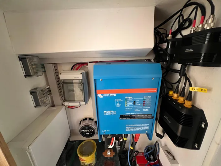 Windsurfer Yacht Photos Pics 