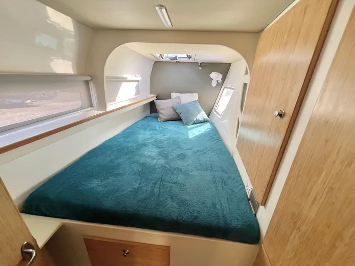 Windsurfer Yacht Photos Pics 