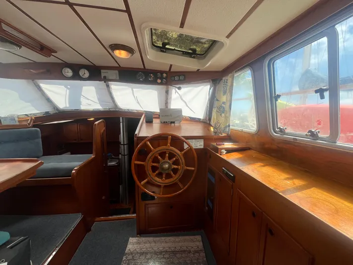 Bountibou Yacht Photos Pics 