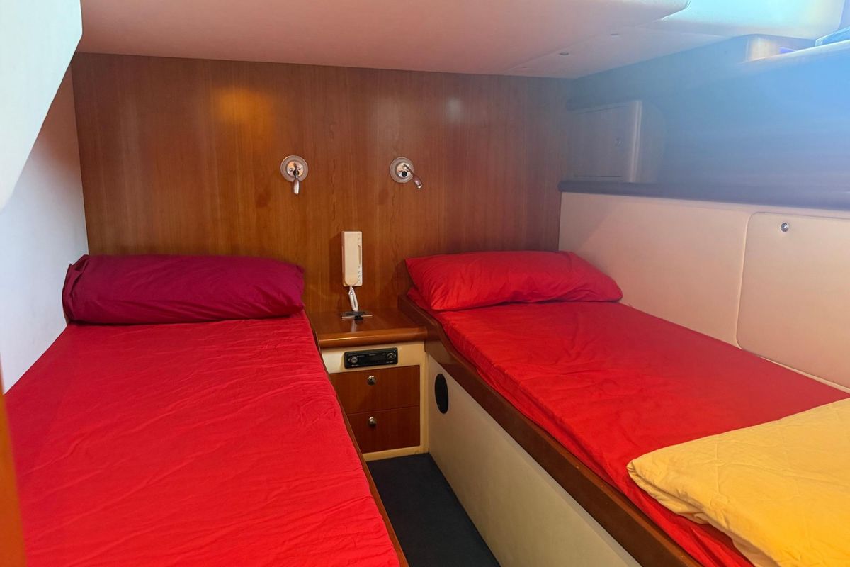 2002 Alfamarine 57 