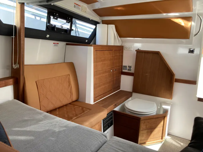 Axopar 37 Yacht Photos Pics 