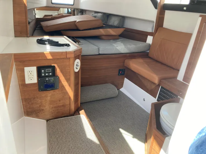 Axopar 37 Yacht Photos Pics 