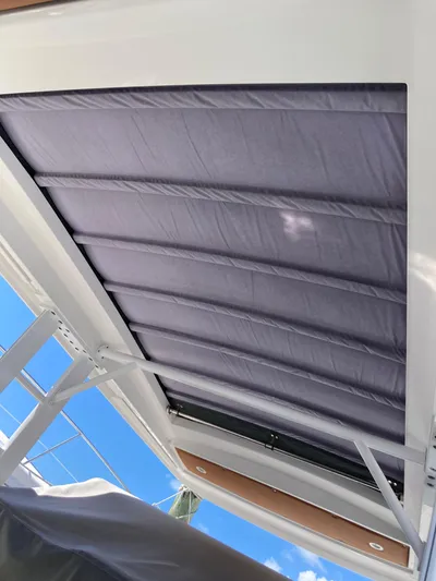 Axopar 37 Yacht Photos Pics 