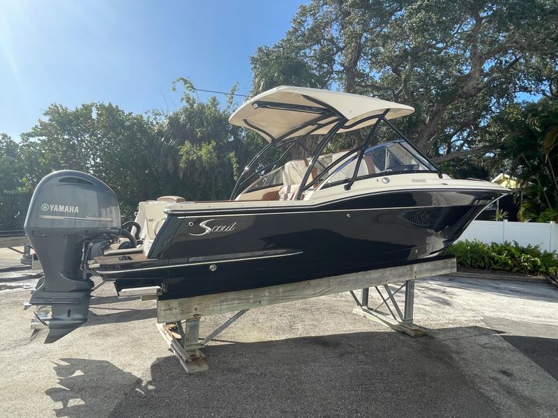 2021 Scout 255 Dorado