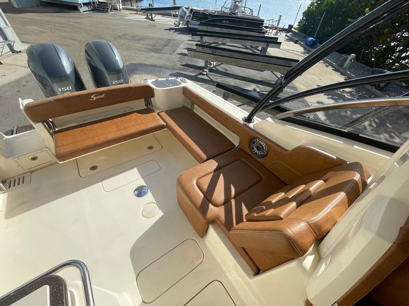 2021 Scout 255 Dorado