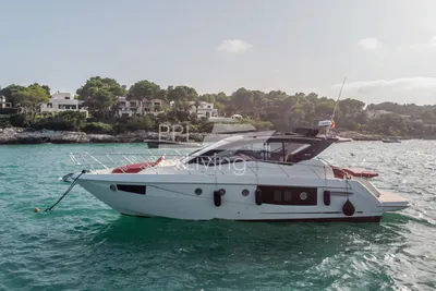 2022 Cranchi M 44 HT