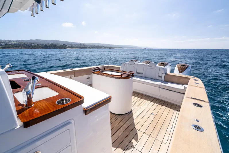 Yacht Photos Pics Luxury 2020 HCB 53 Sueños yacht deck with ocean view.
