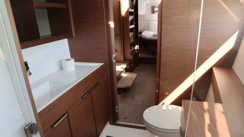 Endurance Yacht Photos Pics 