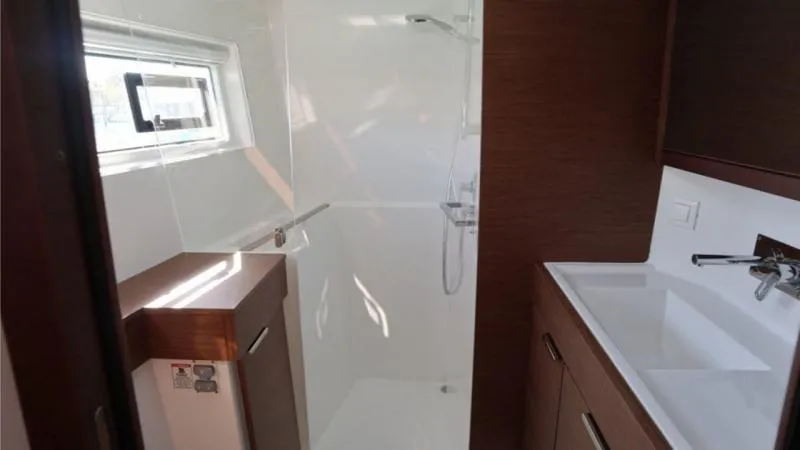 Endurance Yacht Photos Pics 