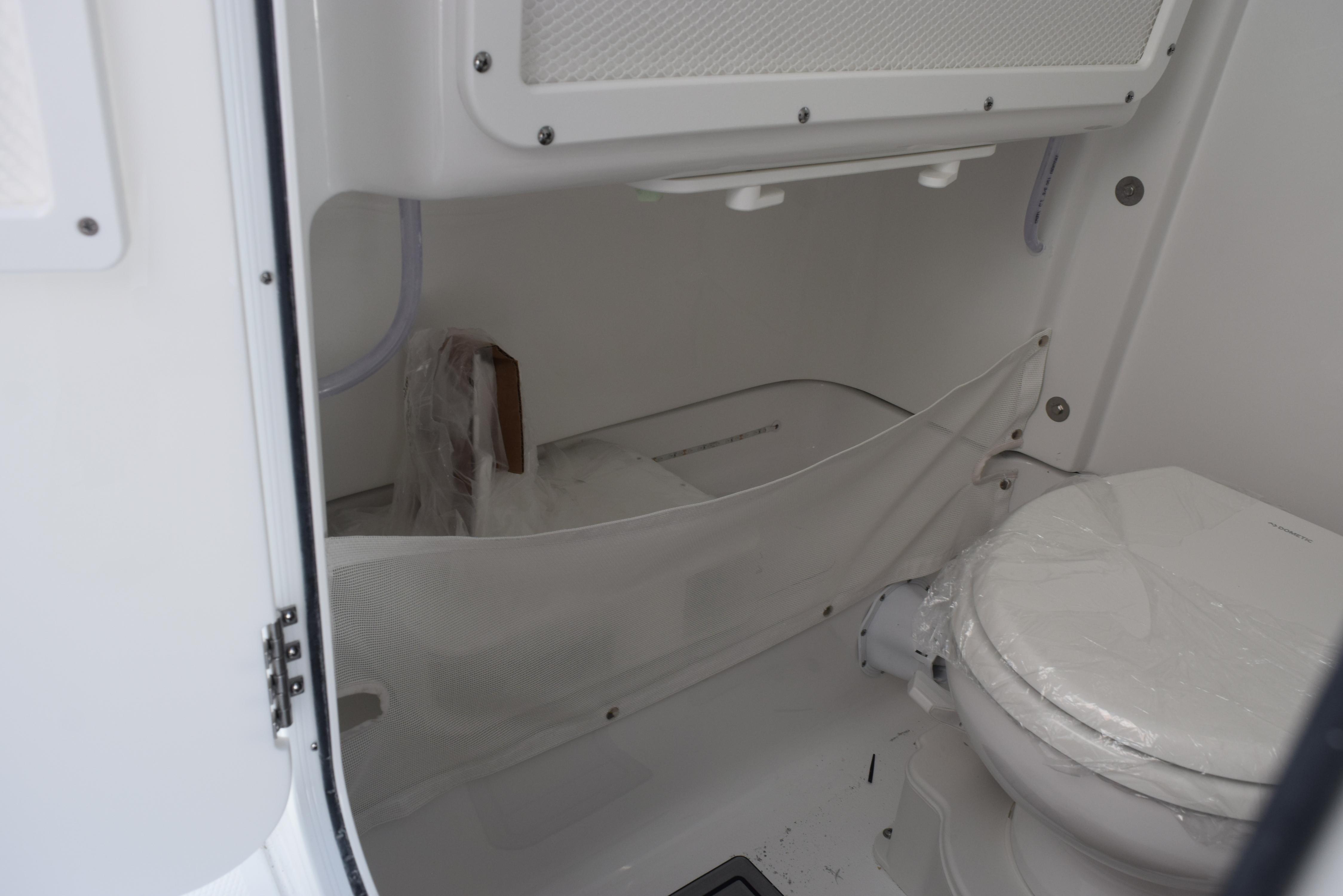 2025 Sea Hunt Ultra 255 SE Centre Console for sale YachtWorld