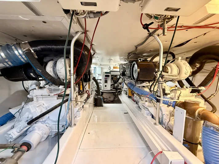 Fishing Fever Yacht Photos Pics 