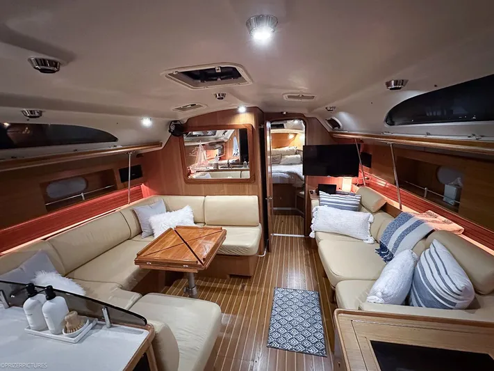 Kinship Ll Yacht Photos Pics 