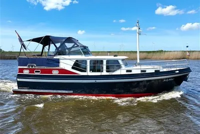 2000 Privateer 37 AK