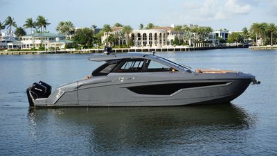 Yacht