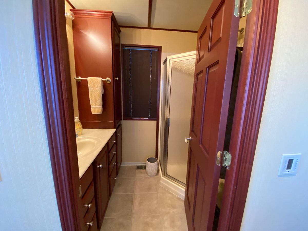 2005 Skipperliner 60 