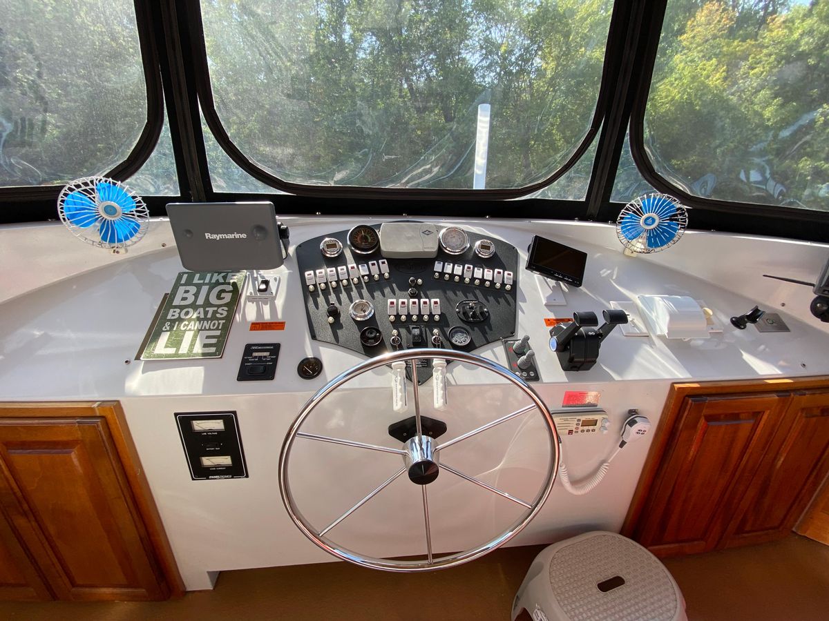 2005 Skipperliner 60 