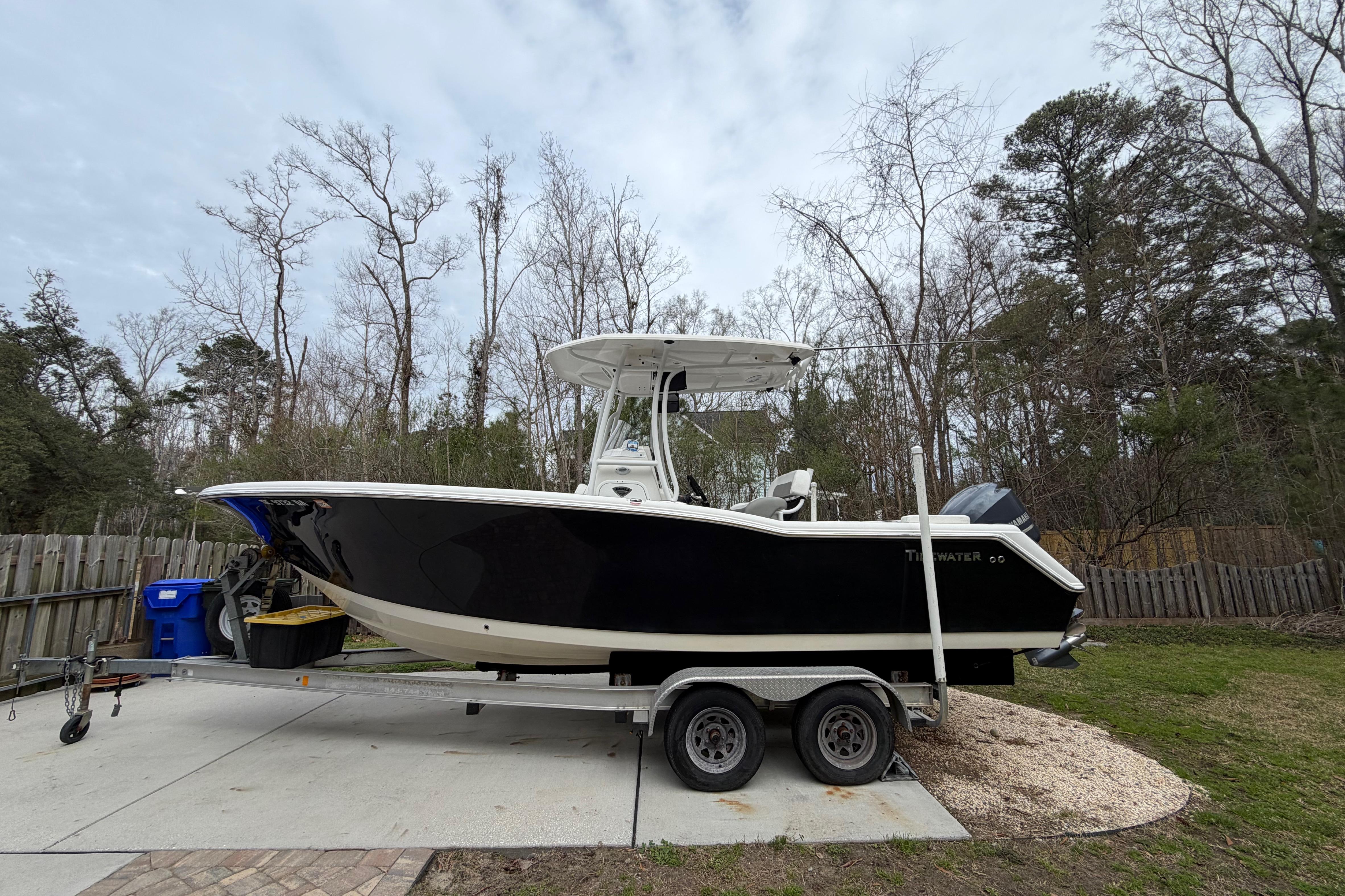 2015 Tidewater 230 LXF