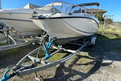 2020 Quicksilver Activ 605 Open