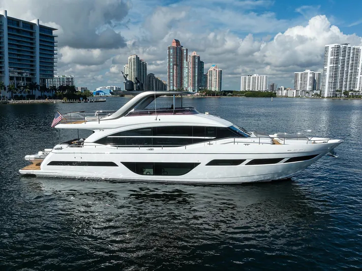 Escape Yacht Photos Pics 