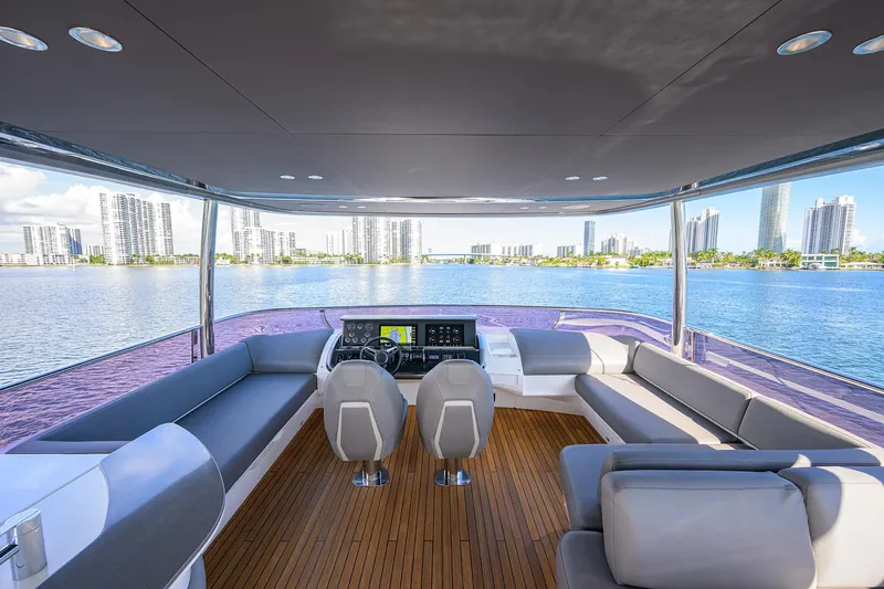 Escape Yacht Photos Pics 