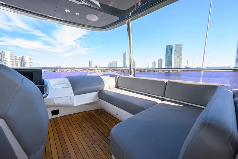 Escape Yacht Photos Pics 