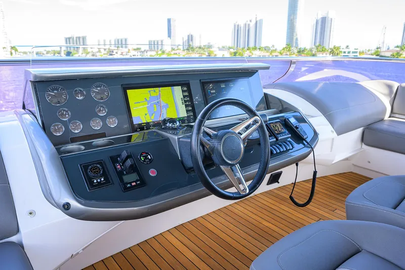 Escape Yacht Photos Pics 