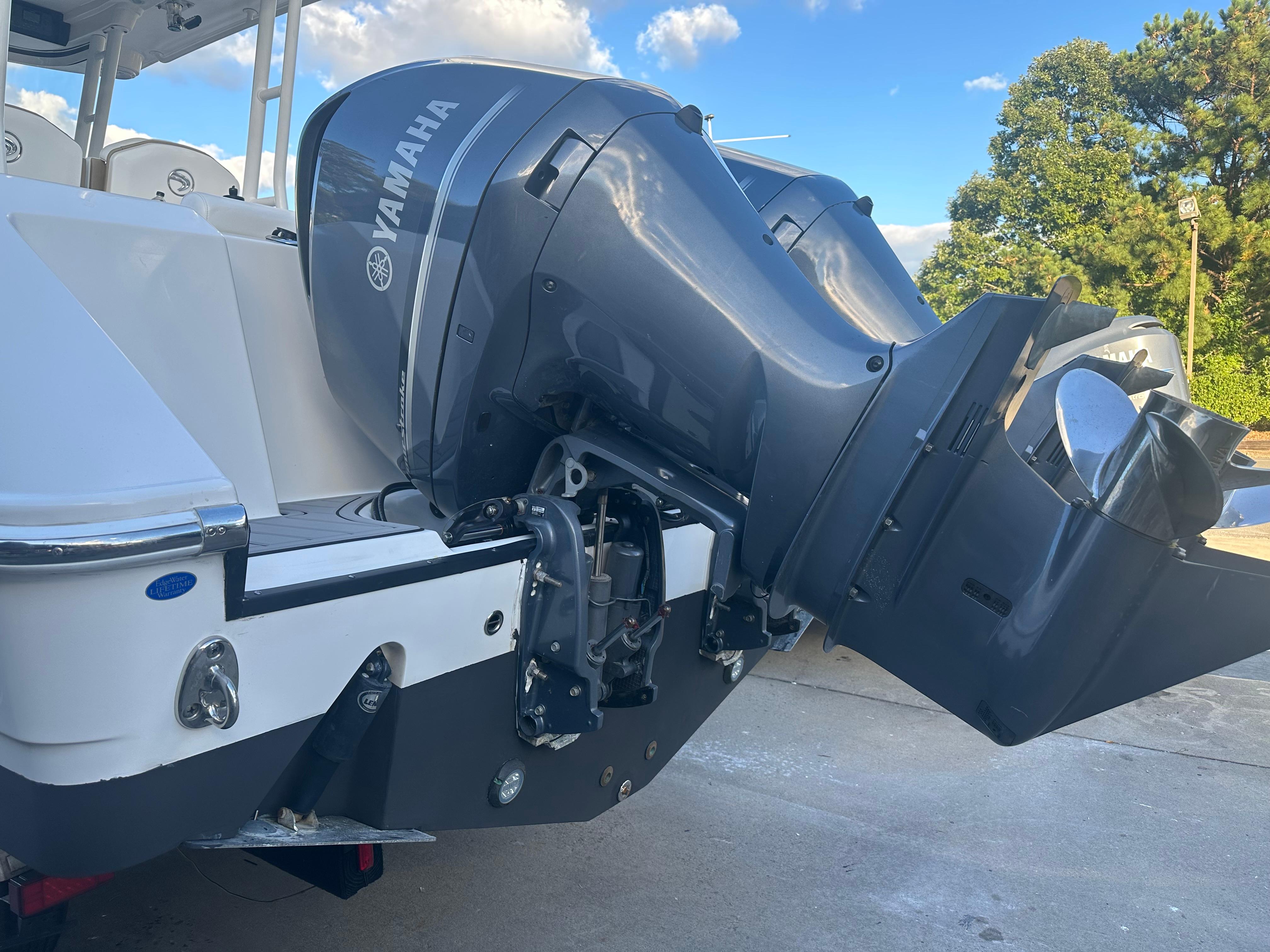 2019 Edgewater 280CC Saltwater Fishing for sale - YachtWorld