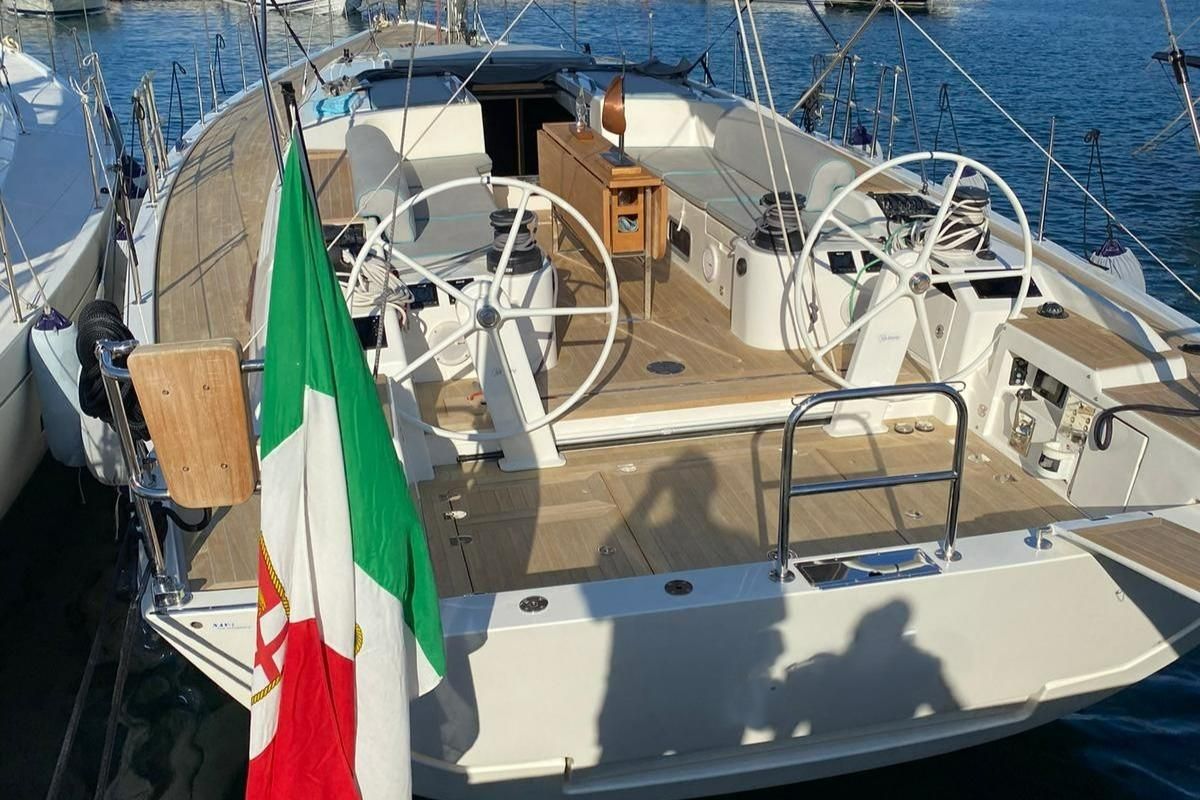 2021 Italia Yachts 54 