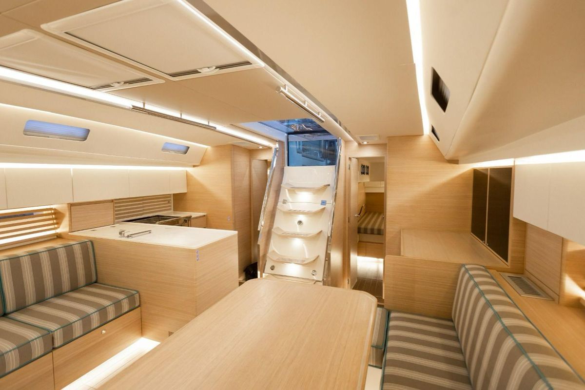 2021 Italia Yachts 54 