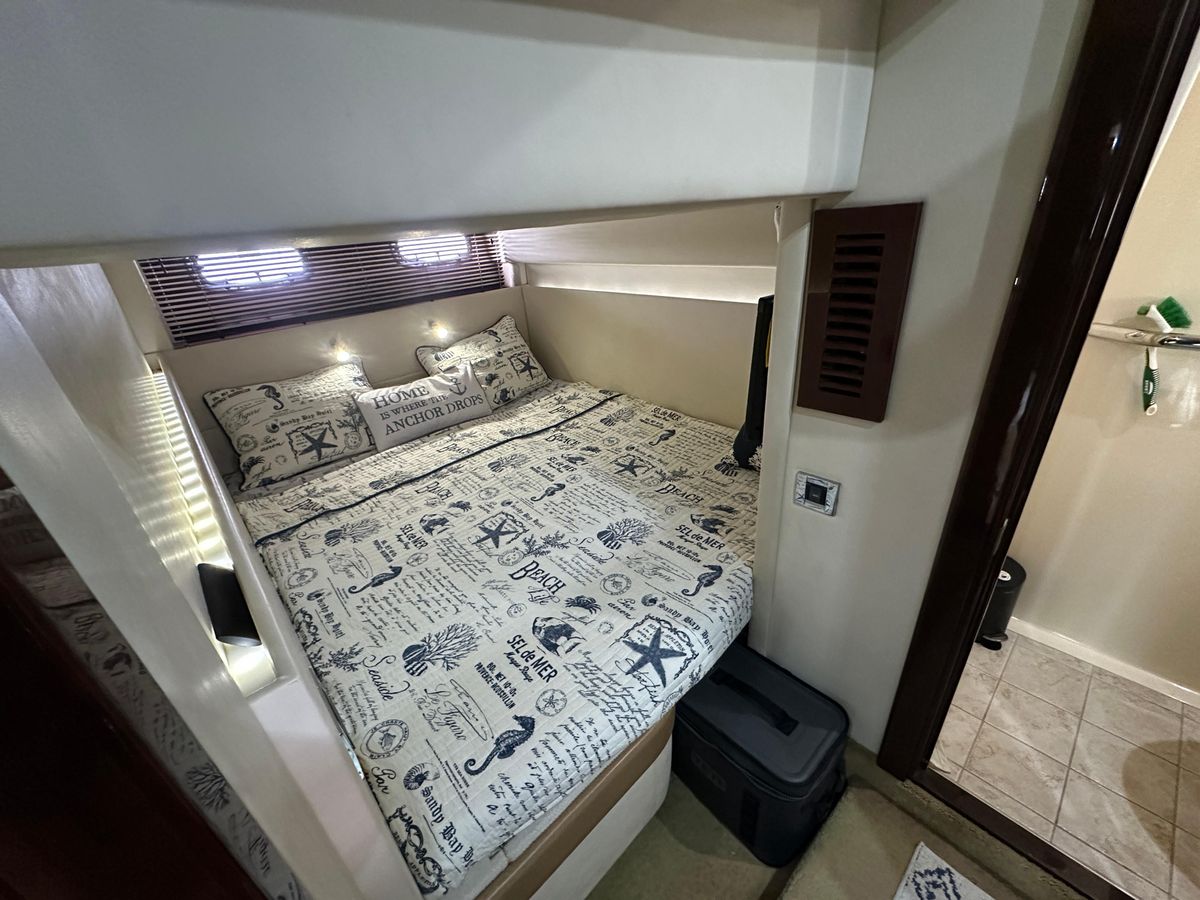 2010 Sea Ray 47 