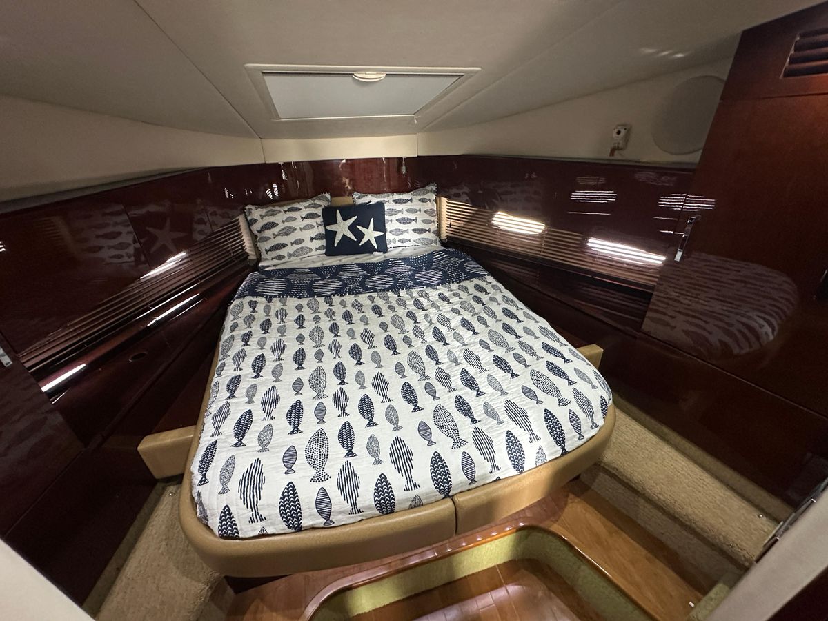 2010 Sea Ray 47 