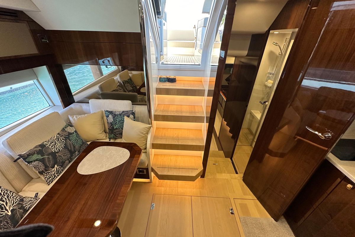 2020 Fairline 46 