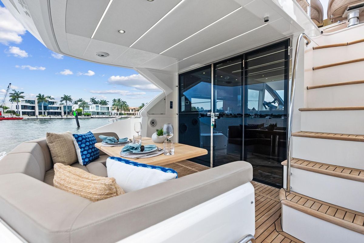 2020 Sunseeker 52 