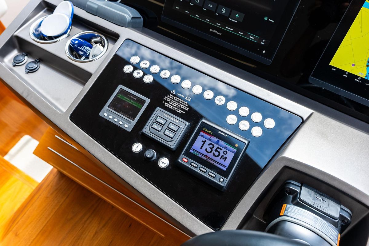2020 Sunseeker 52 