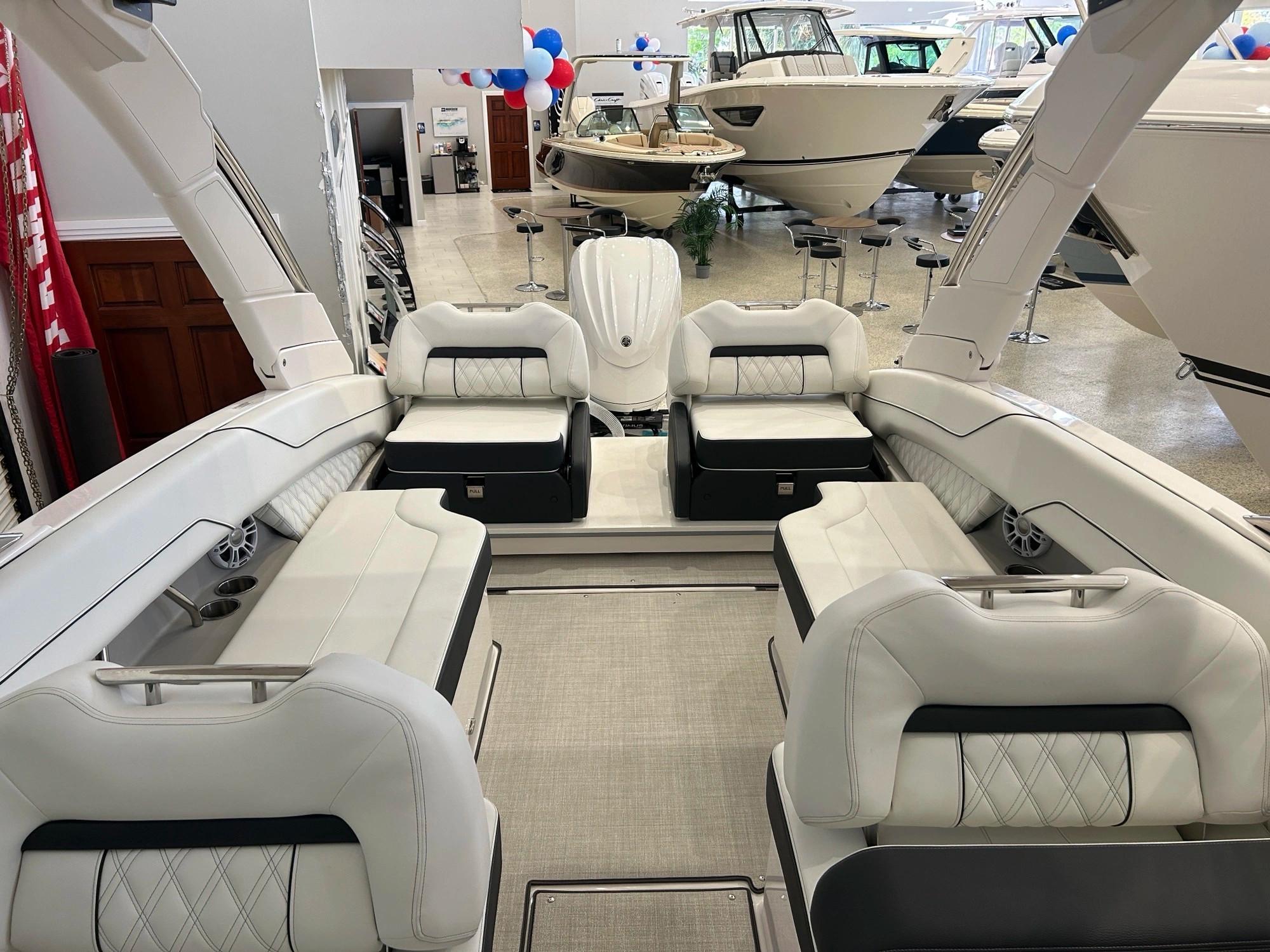 2024 Regal LX6 Bowrider for sale - YachtWorld