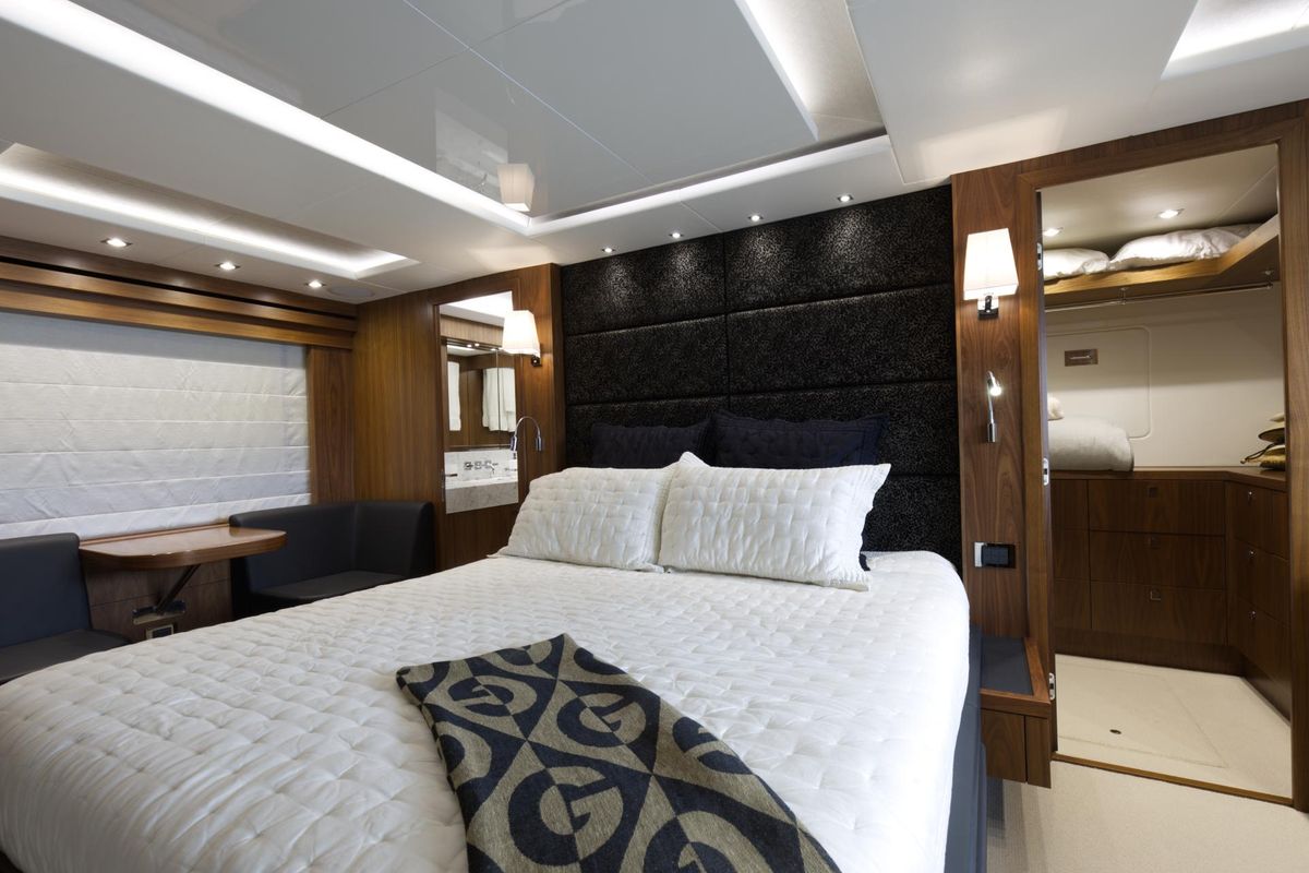 2018 Sunseeker 86 