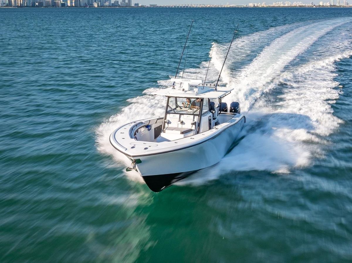 2024 Yellowfin 42 