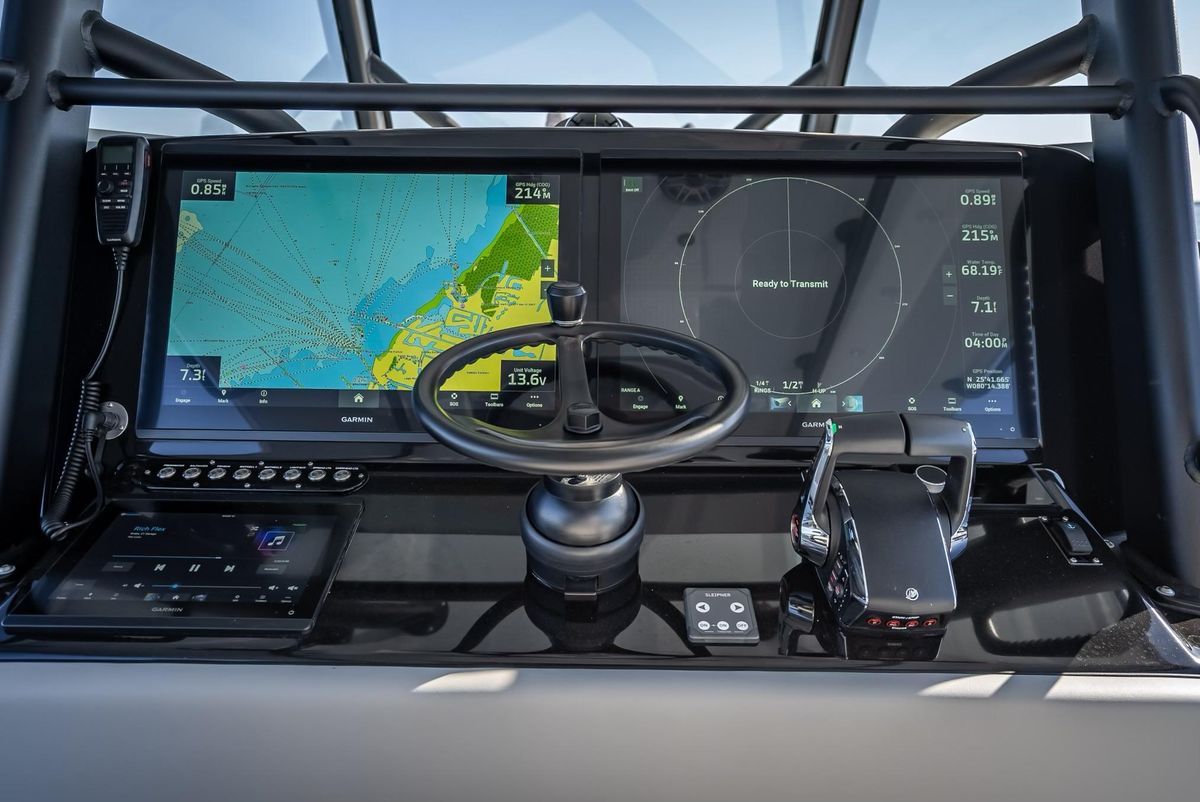 2024 Yellowfin 42 