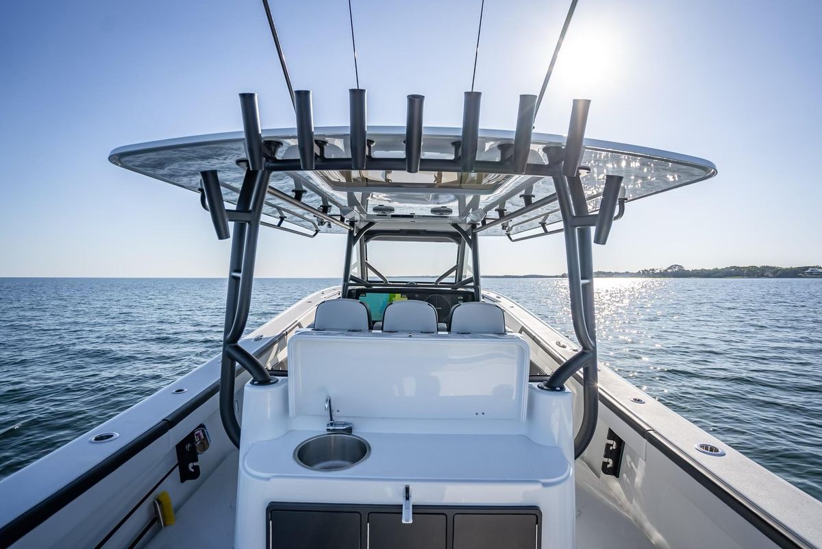 2024 Yellowfin 42 